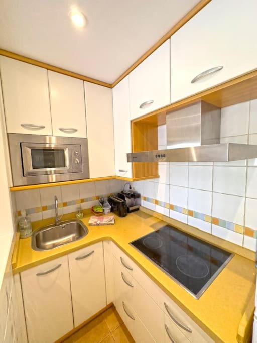 Apartamento Puerta Del Mar Кадис Екстериор снимка